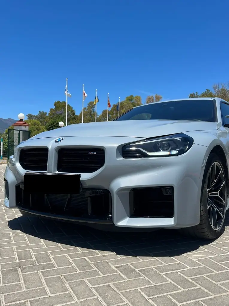 BMW M2 2024 — Sports Car Rental Barcelona, Barcelona. BMW M2 en Barcelona El BMW M2 2024 forma parte de la oferta de alquiler de deportivos en…