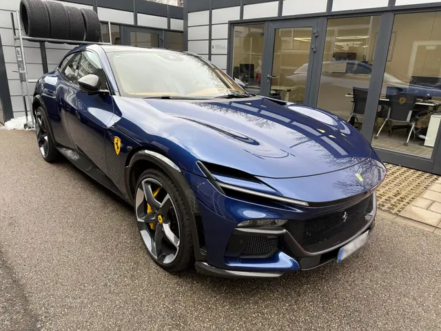 Ferrari Purosangue 2024 — Sports Car Rental Barcelona, Barcelona