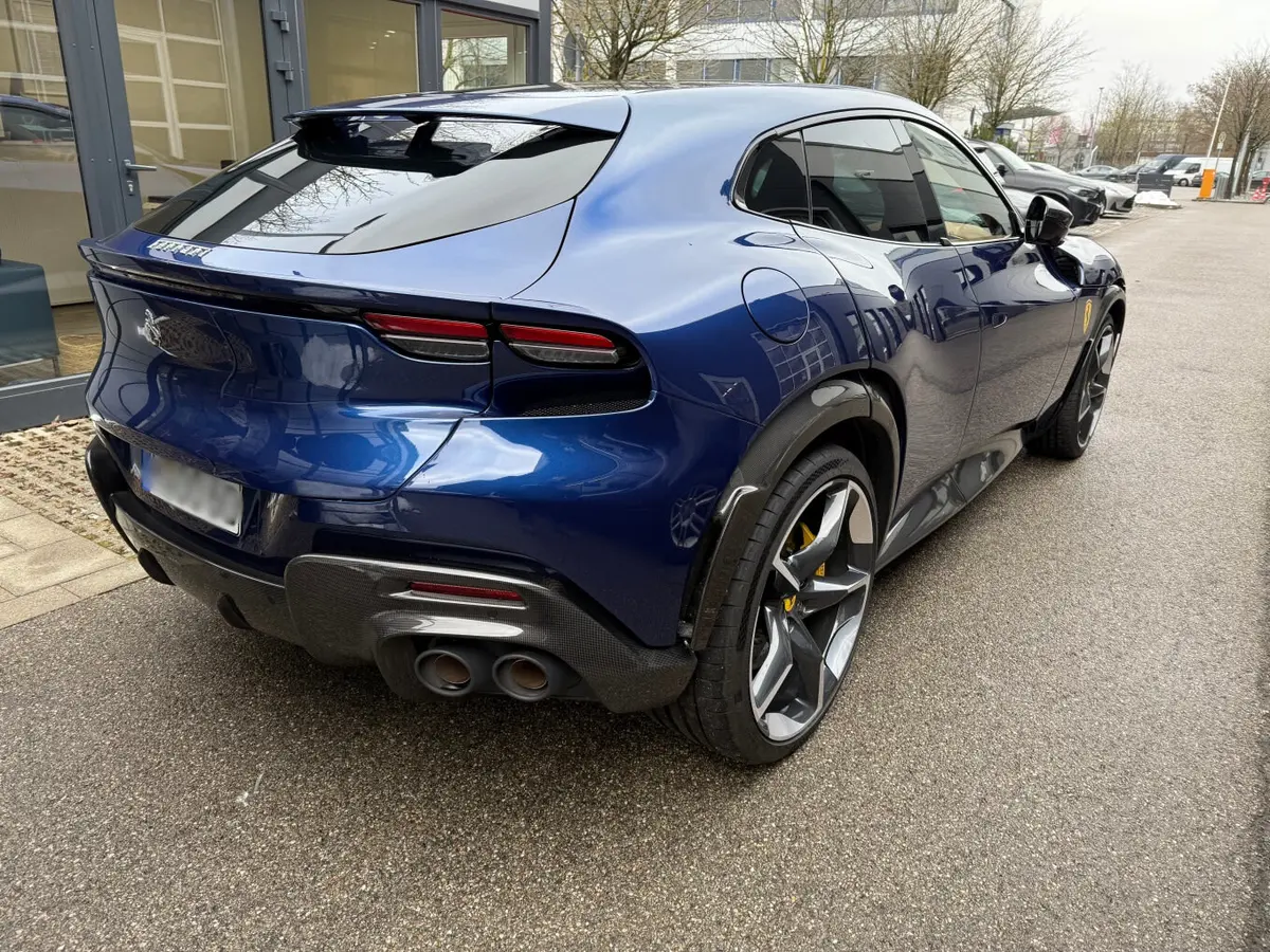 Ferrari Purosangue 2024, exterior — Sports Car Rental Barcelona, Barcelona. Ferrari Purosangue en Barcelona El Ferrari Purosangue 2024 se ofrece para alquiler en…