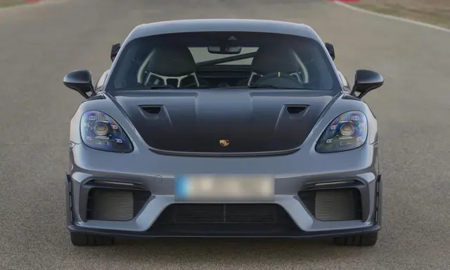 Porsche GT4 RS 2024 — Sports Car Rental Barcelona, Barcelona